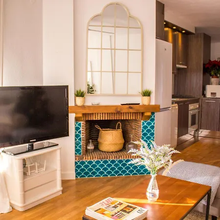 Benalgolf: Seaside Apartment with Private BBQ Backyard Benalmadena Exterior photo