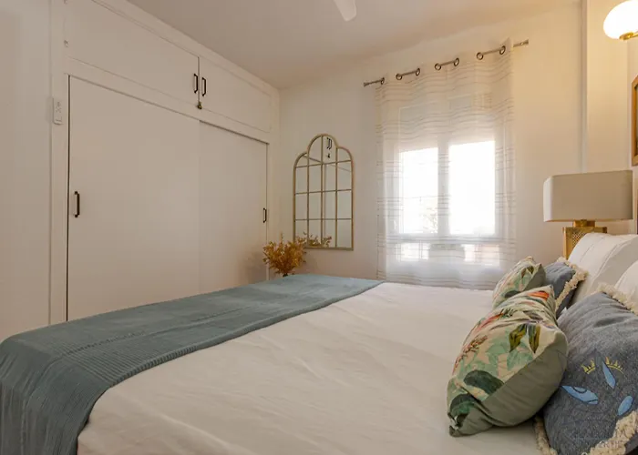 Benalgolf Lovely Apartment In Benalmadena With Sea Views, Excellent Wifi Connection, Private Backyard With Bbq