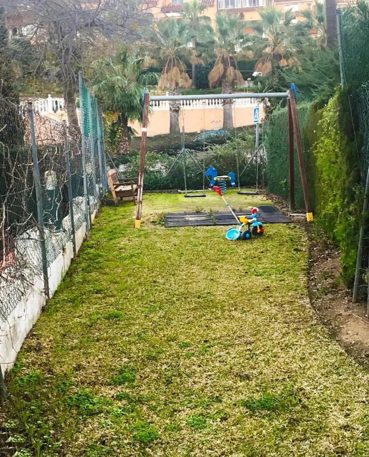 Apartament Benalgolf Lovely In With Sea Views, Excellent Wifi Connection, Private Backyard With Bbq