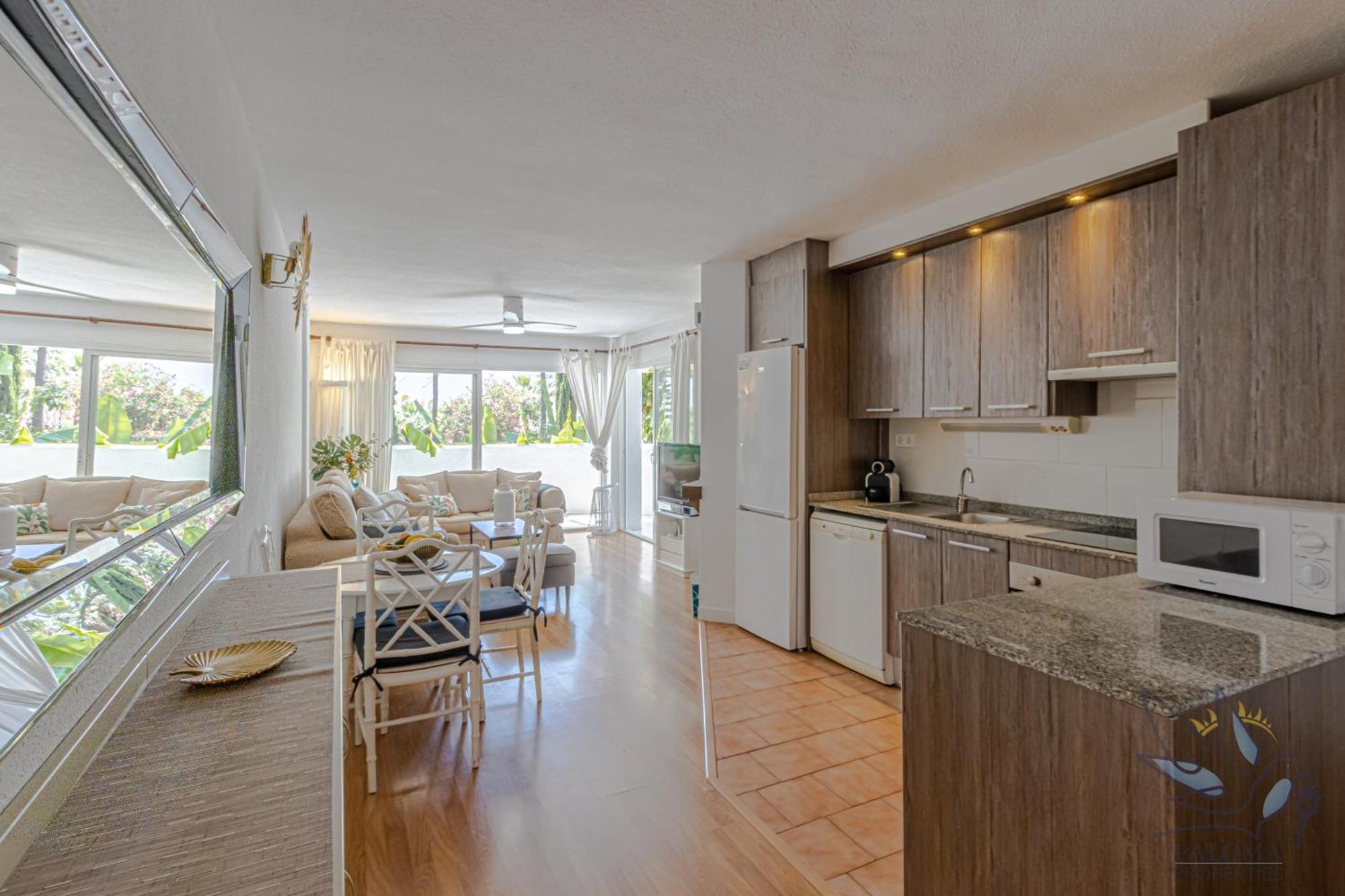 Appartement Benalgolf Lovely In With Sea Views, Excellent Wifi Connection, Private Backyard With Bbq *